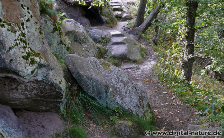 Bizarre Felsformationen bei der Teufelsmauer